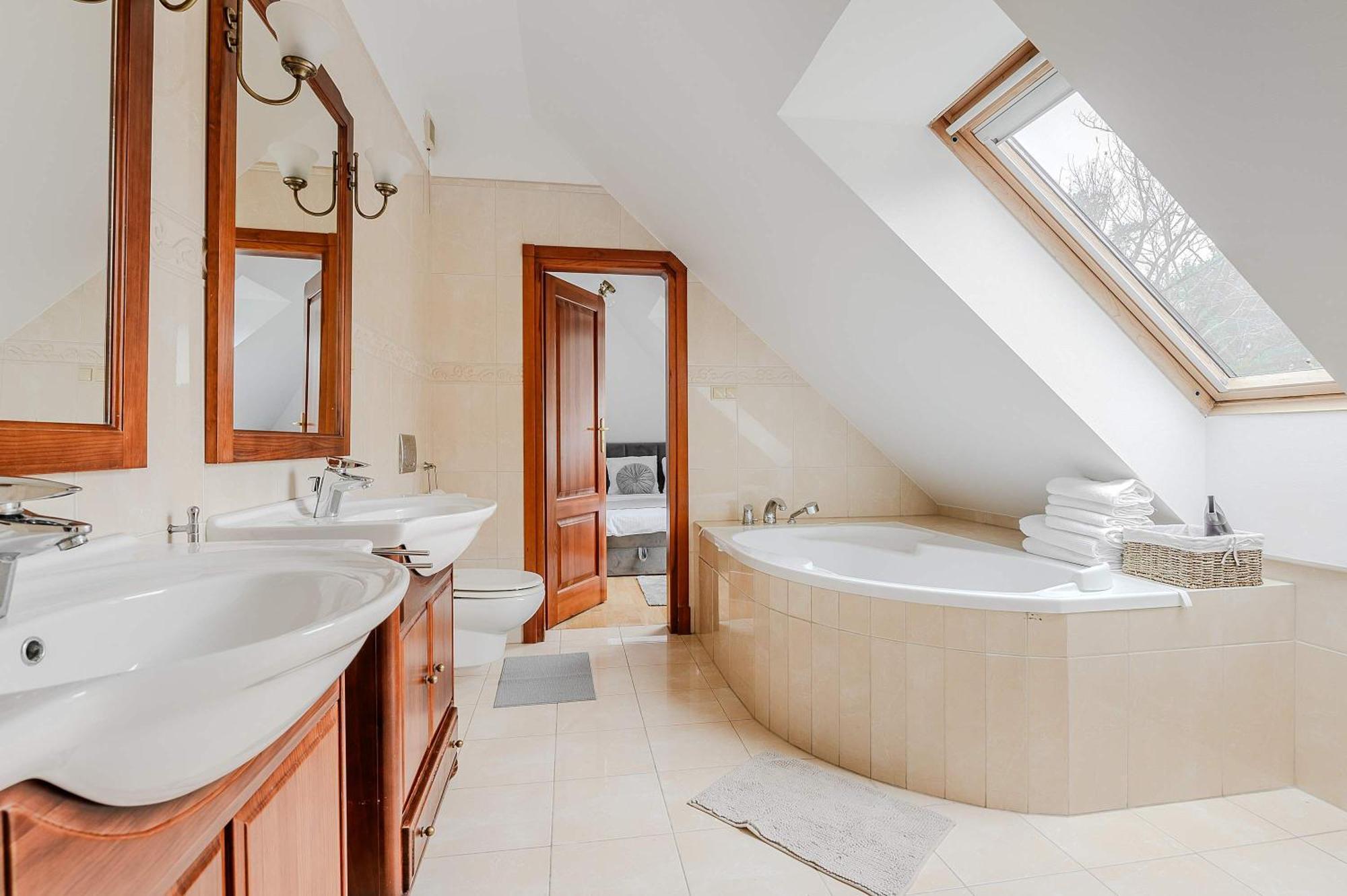 Apartament Lumina In